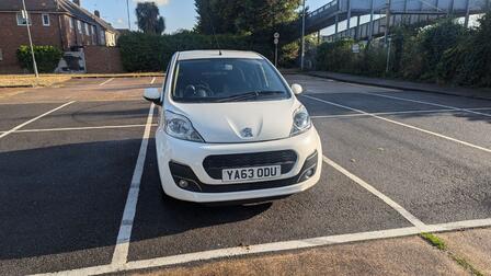 PEUGEOT 107 1.0 12V Allure