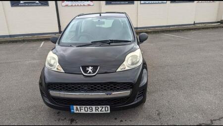 PEUGEOT 107 1.0 12V Urban Lite